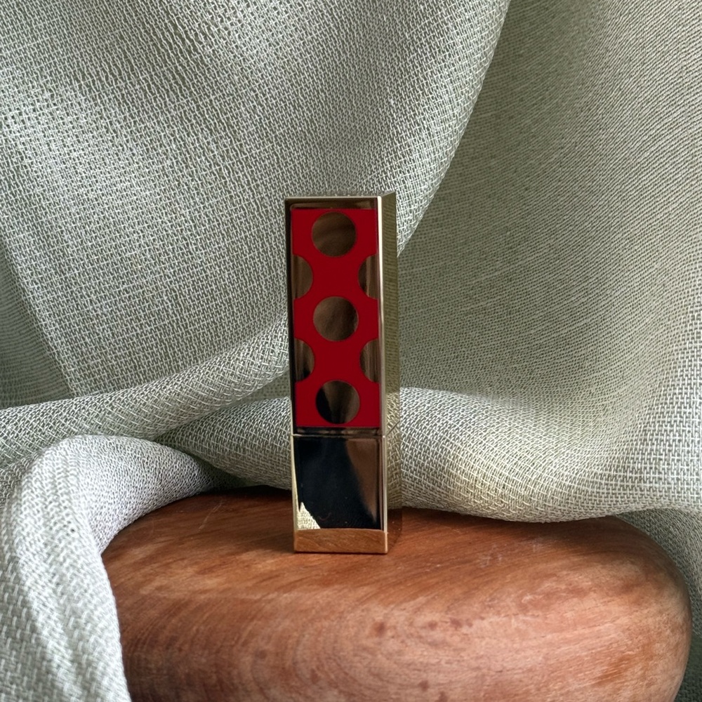 Estée Lauder Limited Edition Lipstick